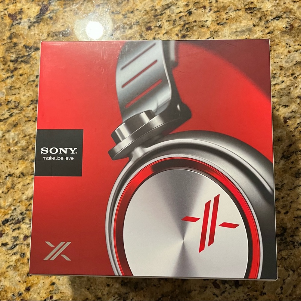 Sony MDR-X10 Stereo Headphones, Red